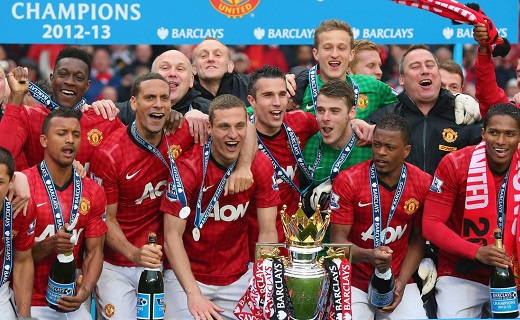 人群熙攘的 人群熙攘的